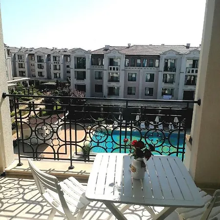 апартамент белия делфин Greenlife Apartment Sozopol